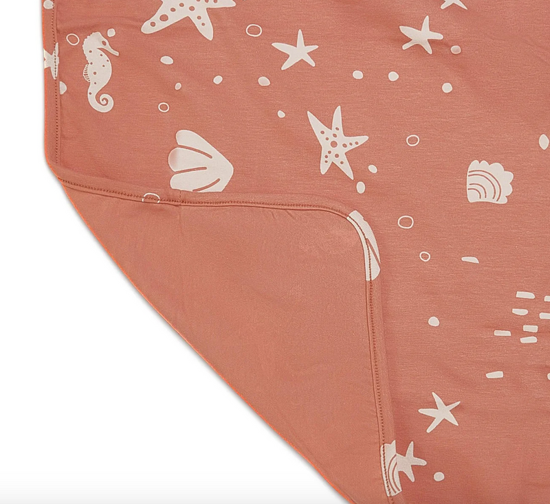 Organic Hooded Blanket - dolly mama boutique